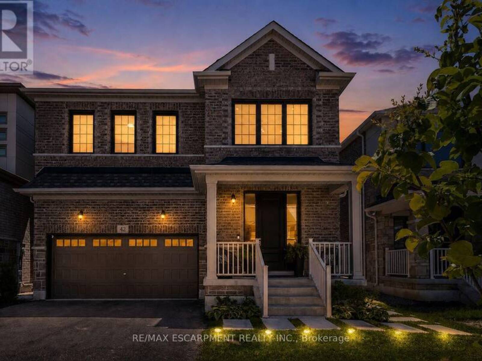 42 SHEPHERD DRIVE, Barrie, Ontario L9J 0P3