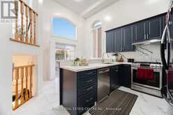 24 FUTURA AVENUE | Richmond Hill Ontario | Slide Image Fifteen