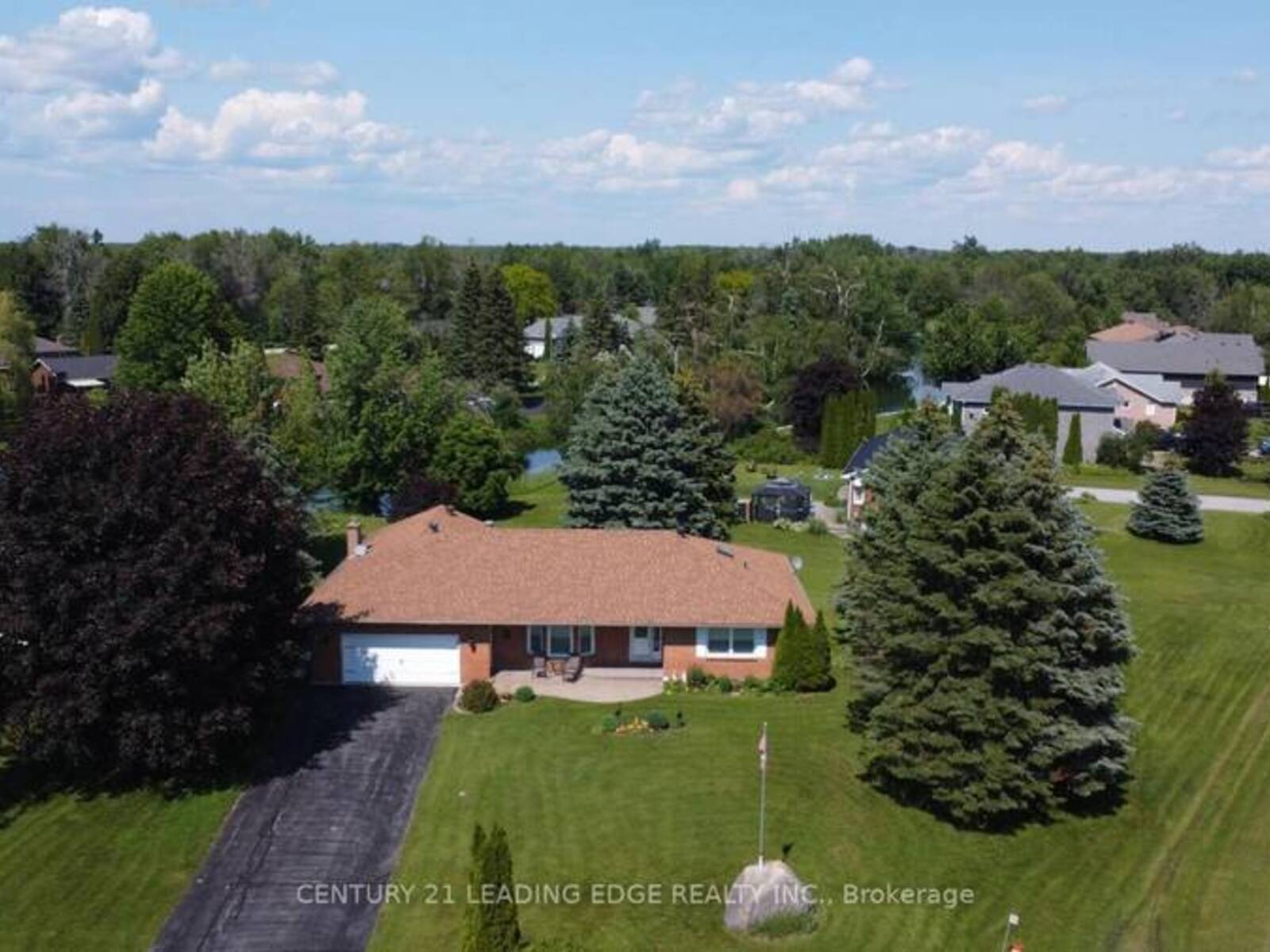17 SANDLEWOOD TRAIL, Ramara, Ontario L0K 1B0