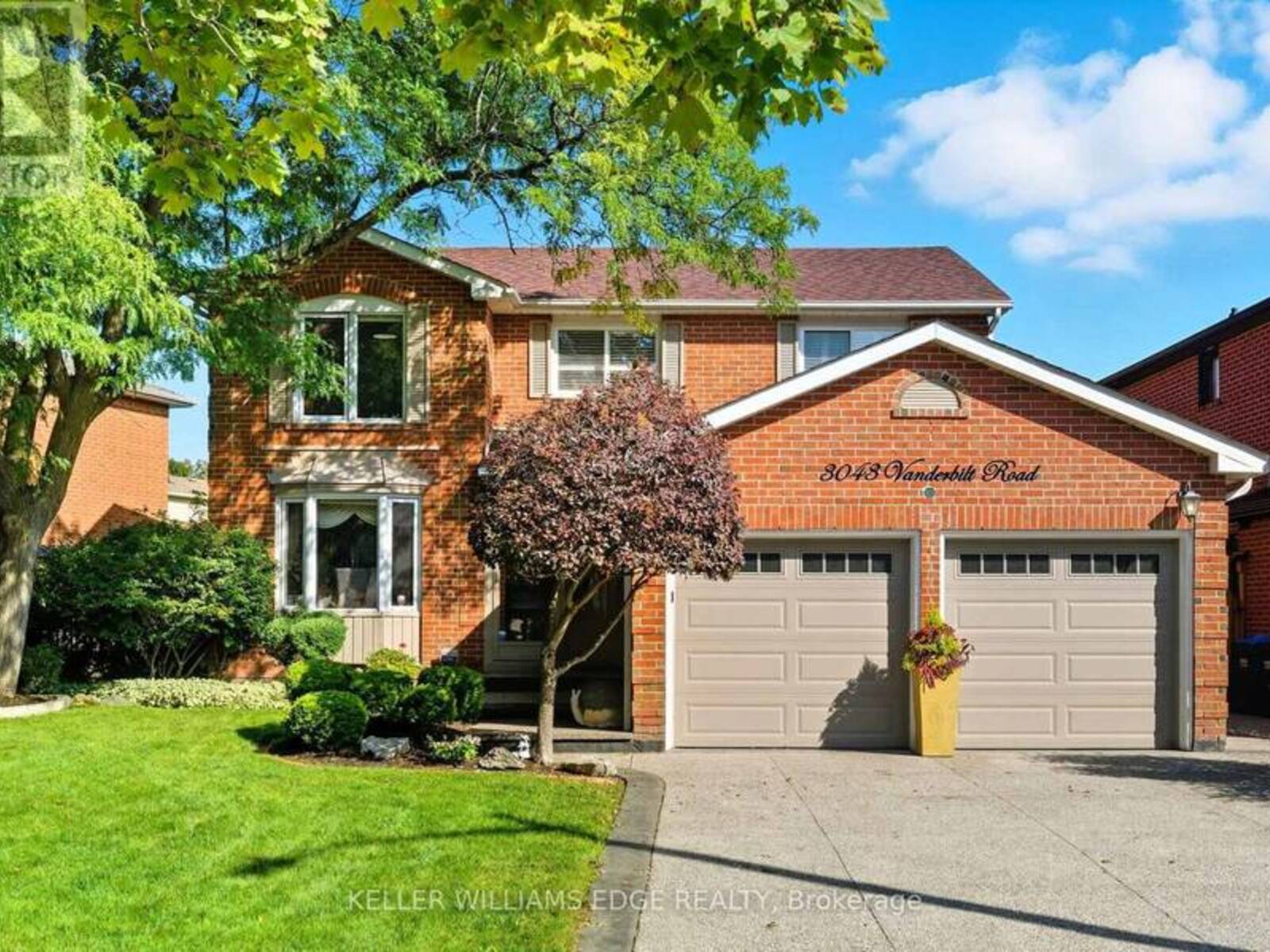 3043 VANDERBILT ROAD, Mississauga, Ontario L5N 4W8