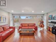 8 FOXDALE COURT | Toronto Ontario | Slide Image Eight