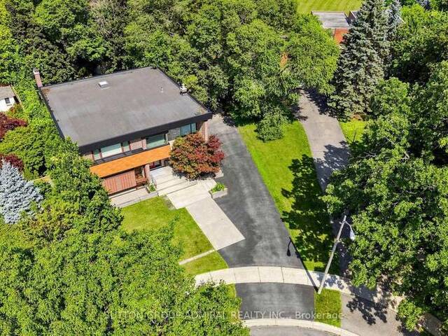 8 FOXDALE COURT Toronto Ontario, M2K 2P2 - 4 Bedrooms Home For Sale