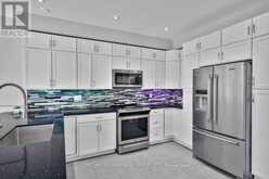 33 PROSSER CRESCENT | Georgina Ontario | Slide Image Eight