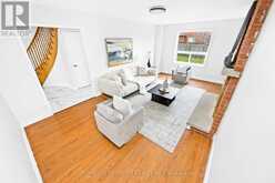 278 OLD ORCHARD CIRCLE | Oakville Ontario | Slide Image Seven