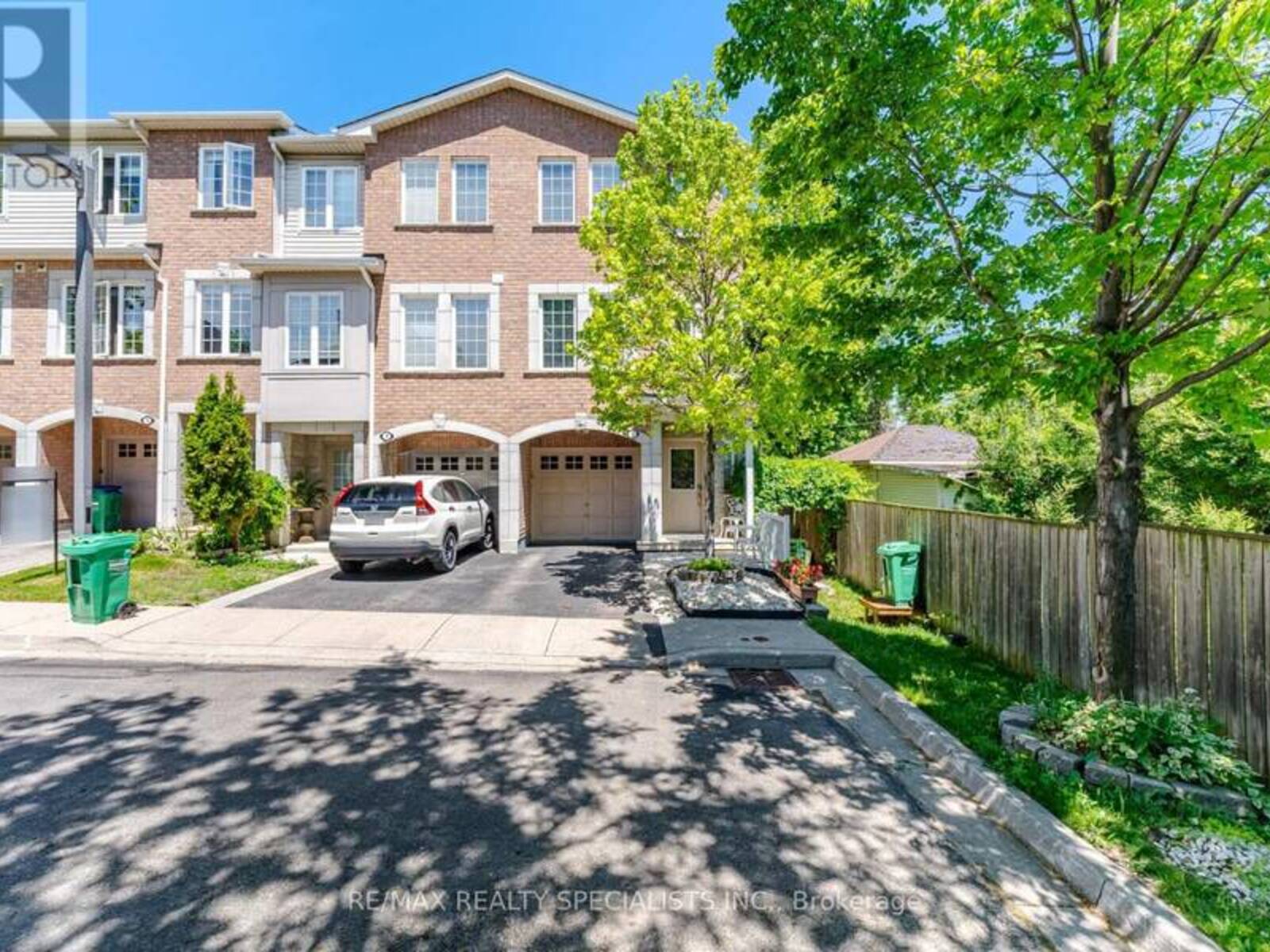 1 - 3071 TREADWELLS DRIVE, Mississauga, Ontario L4X 1L5