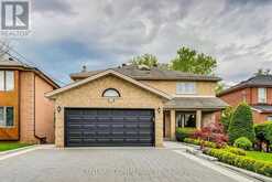35 MACKAY DRIVE | Richmond Hill Ontario | Slide Image One