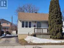 3067 CHURCHILL AVENUE | Mississauga Ontario | Slide Image Three