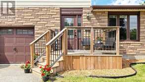98 METRO ROAD S | Georgina Ontario | Slide Image Eight