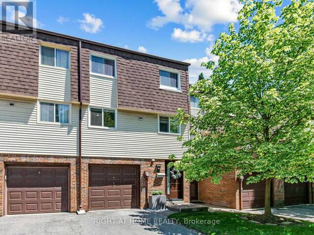 100 JENNY WRENWAY Toronto Ontario, M2H 2Z2 - 4 Bedrooms Condo For Sale