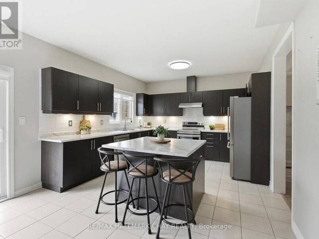 215 BRETON STREET Stayner Ontario, L0M 1S0 - 5 Bedrooms Home For Sale