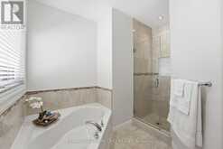 50 THICKETWOOD AVENUE | Barrie Ontario | Slide Image Seventeen