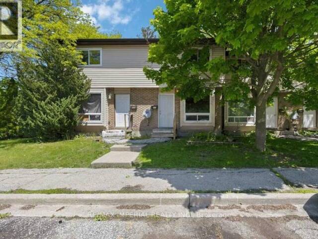 301 - 42 HAMPTON AVENUE Sarnia Ontario, N7S 4Z2 - 2 Bedrooms Condo For Sale