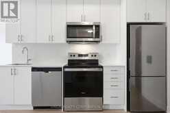 527 - 3240 WILIAM COLTSON AVENUE | Oakville Ontario | Slide Image Sixteen