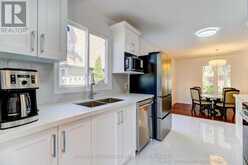 33 KITSILANO CRESCENT | Richmond Hill Ontario | Slide Image Ten