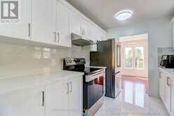 33 KITSILANO CRESCENT | Richmond Hill Ontario | Slide Image Twelve