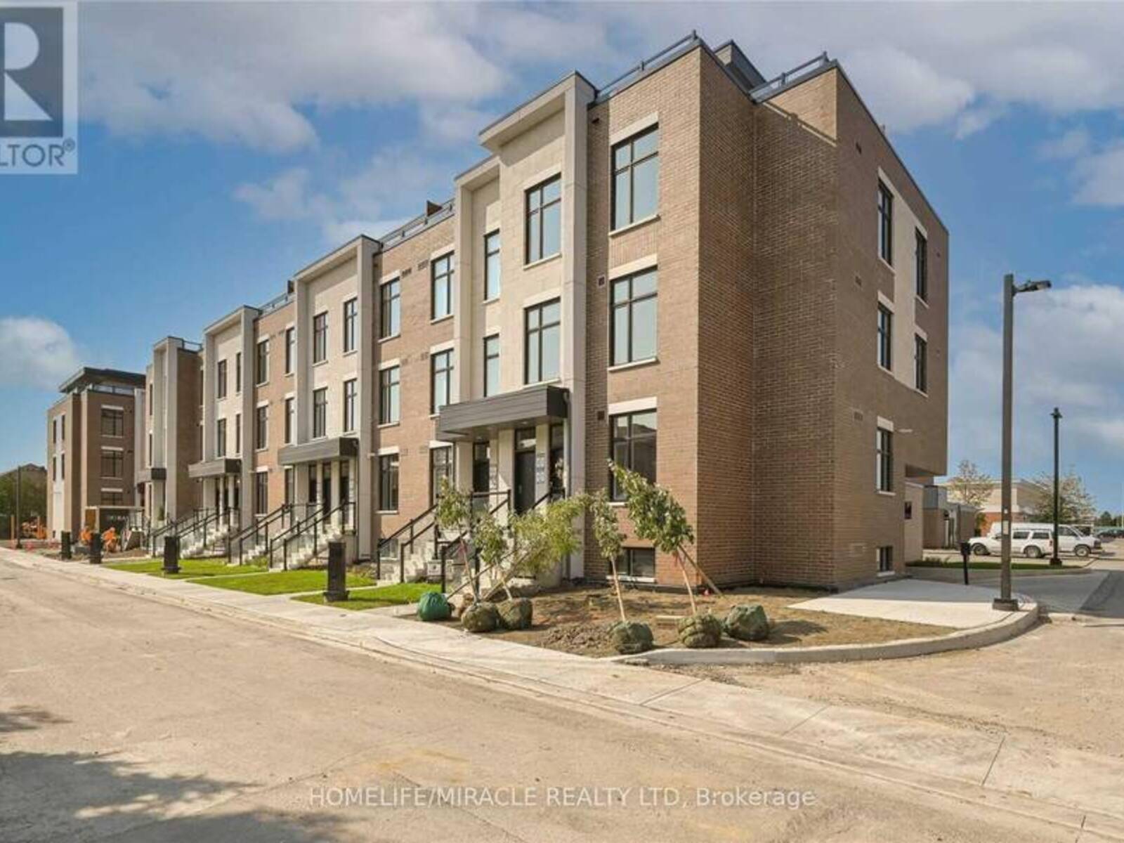 L122 - 9570 ISLINGTON AVENUE, Vaughan, Ontario L4H 5E8
