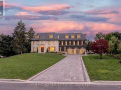 16 CHARLES COOPER COURT Vaughan Ontario, L0J 1C0