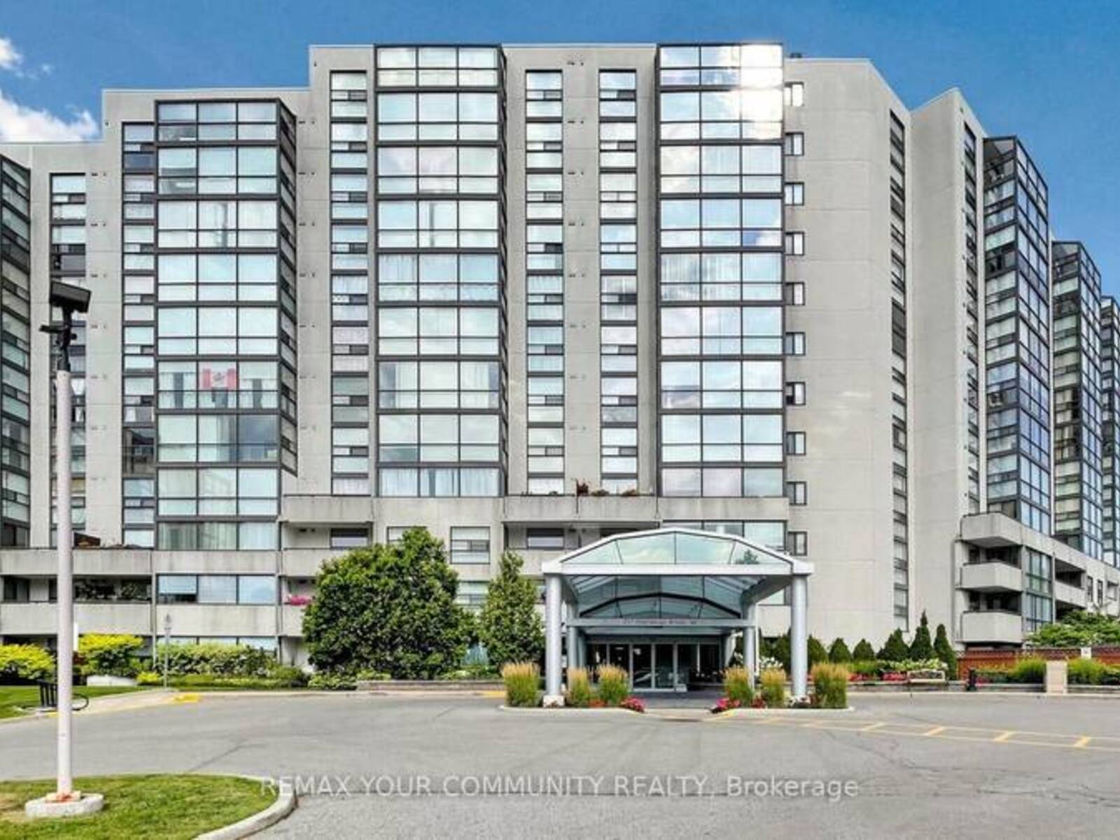 1109 - 20 HARDING BOULEVARD W, Richmond Hill, Ontario L4C 9M3