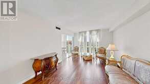 1109 - 20 HARDING BOULEVARD W | Richmond Hill Ontario | Slide Image Ten