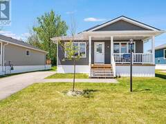 21 BLUFFS VIEW BOULEVARD Goderich Ontario, N7A 0C1