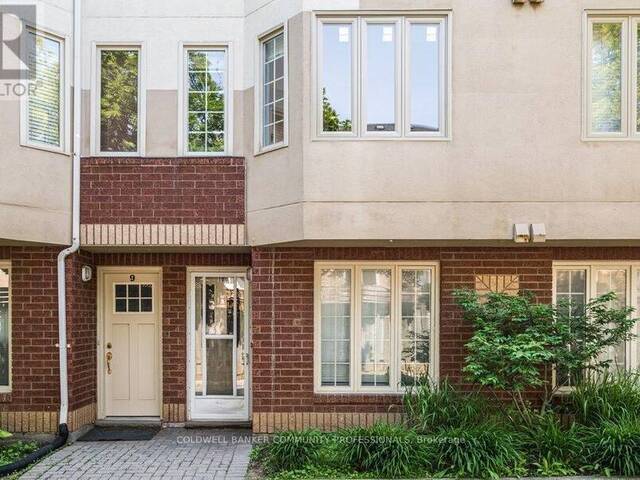 10 - 266 LIMERIDGE ROAD E Hamilton Ontario, L9A 2S7 - 2 Bedrooms Condo For Sale