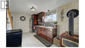 6737 HIGHWAY 20 | Smithville Ontario | Slide Image Twenty-three