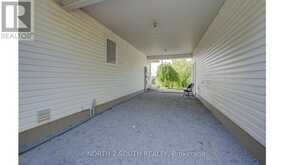 6737 HIGHWAY 20 | Smithville Ontario | Slide Image Thirty-six