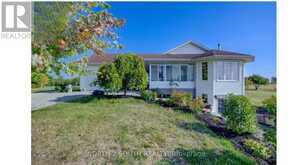 6737 HIGHWAY 20 | Smithville Ontario | Slide Image Three