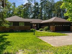 3964 GROVE PLACE Innisfil Ontario, L9S 2S7
