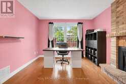 104 MOON DRIVE | Barrie Ontario | Slide Image Twelve