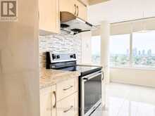 1407 - 700 CONSTELLATION DRIVE | Mississauga Ontario | Slide Image Ten