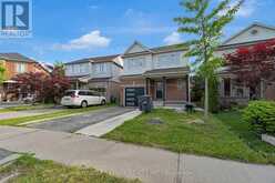 92 CHARLESWOOD CIRCLE | Brampton Ontario | Slide Image Four