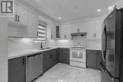 92 CHARLESWOOD CIRCLE | Brampton Ontario | Slide Image Fifteen