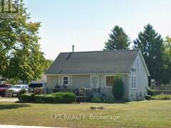 1709 DUFFERIN AVENUE Wallaceburg Ontario, N8A 2X3