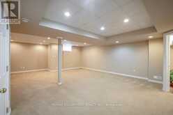 8 SOPHIE COURT | Grimsby Ontario | Slide Image Thirty-four