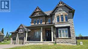 6 KINGSTREE COURT | Whitchurch-Stouffville Ontario | Slide Image Three