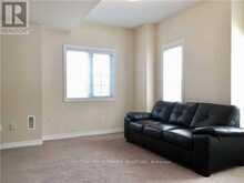 2 - 15 OLD COLONY ROAD | Richmond Hill Ontario | Slide Image Eleven