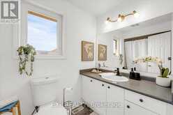 57 DEAN AVENUE | Barrie Ontario | Slide Image Eighteen