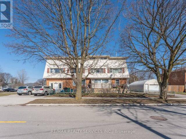 72 FLORENCE AVENUE Kitchener Ontario, N2A 2K8 - Multi-family Home For Sale