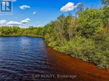 686 EAST FOX LAKE ROAD | Huntsville Ontario | Slide Image Nine