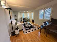 20 HORSTMAN STREET | Markham Ontario | Slide Image Five