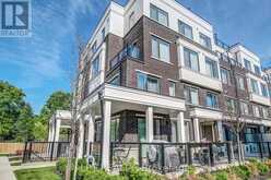 64 - 300 ALEX GARDNER CIRCLE | Aurora Ontario | Slide Image One