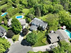 55 VALLEY MILLS ROAD East Gwillimbury Ontario, L0G 1M0