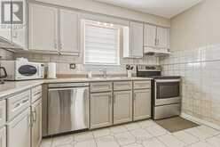 565 STONE CHURCH ROAD W | Hamilton Ontario | Slide Image Twelve