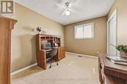 565 STONE CHURCH ROAD W | Hamilton Ontario | Slide Image Nineteen