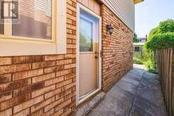 565 STONE CHURCH ROAD W | Hamilton Ontario | Slide Image Thirty-nine