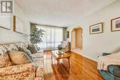 565 STONE CHURCH ROAD W | Hamilton Ontario | Slide Image Seven
