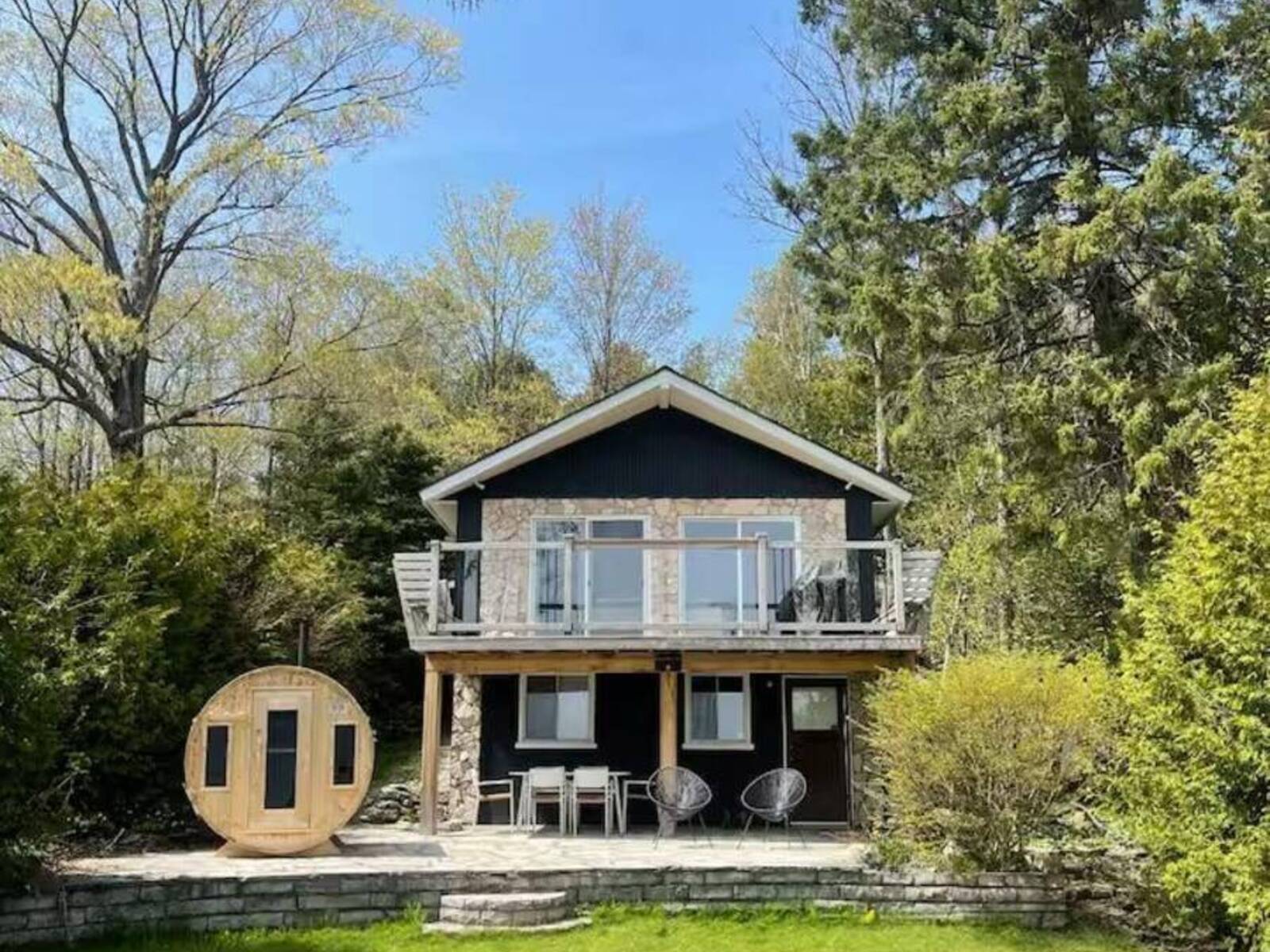 46 WHIPPOORWILL ROAD, Lion's Head, Ontario N0H 1W0