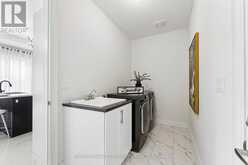 7 BALLANVIEW COURT | Whitchurch-Stouffville Ontario | Slide Image Seventeen