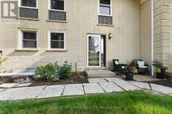 6 - 50 HADDINGTON STREET | Caledonia Ontario | Slide Image Two